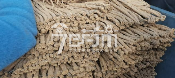 岷县药材市场要价40元/kg，给价39元/kg的党参
