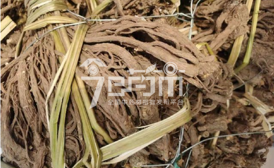 会川中药材市场29.8元/kg成交的草把子